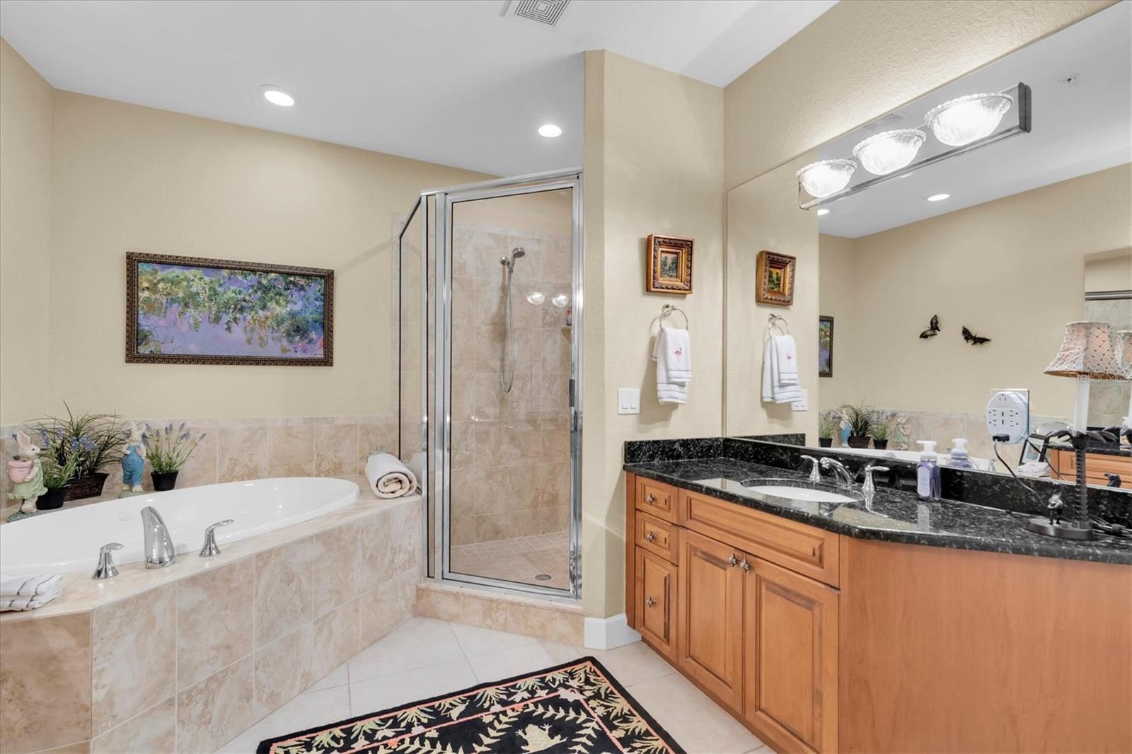 300 CAPRI CONDO - Residential Lease