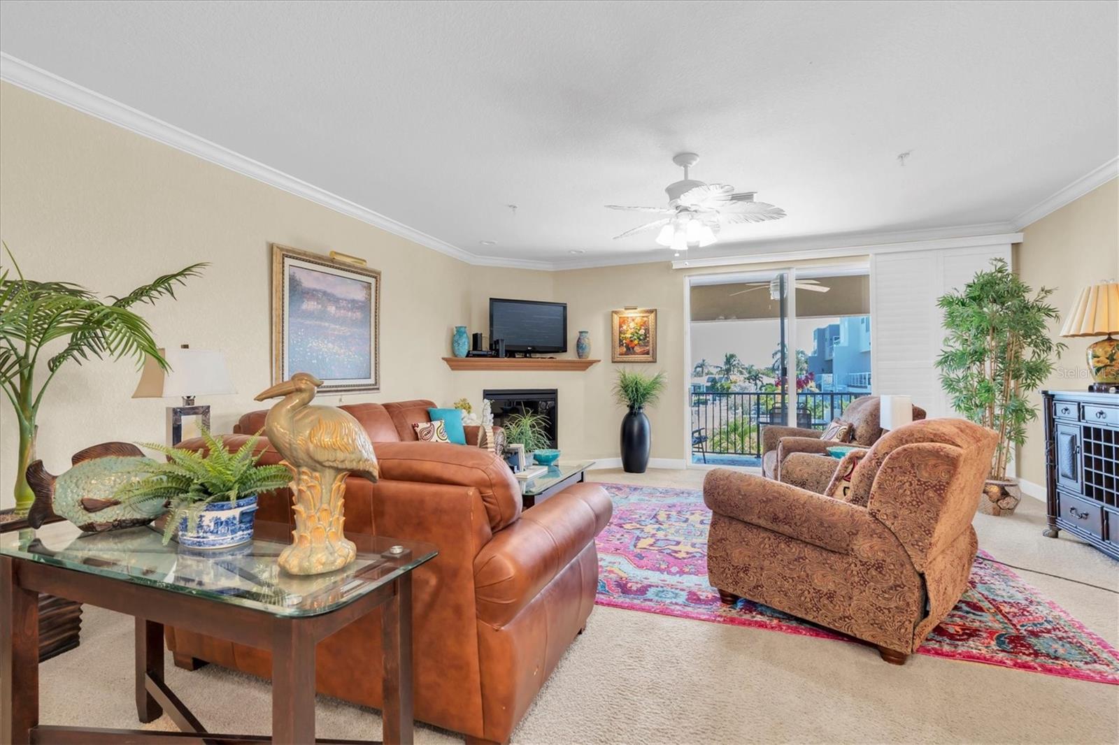 300 CAPRI CONDO - Residential Lease