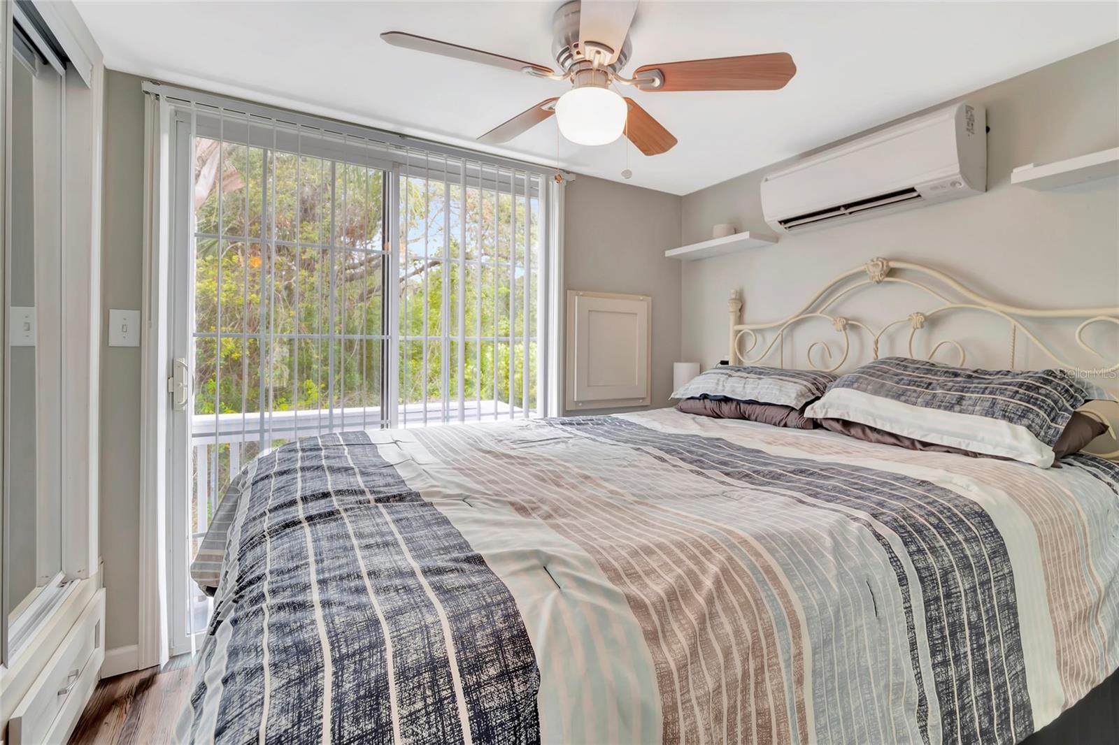 ROLLING RDG RV RESIDENCE - Residential