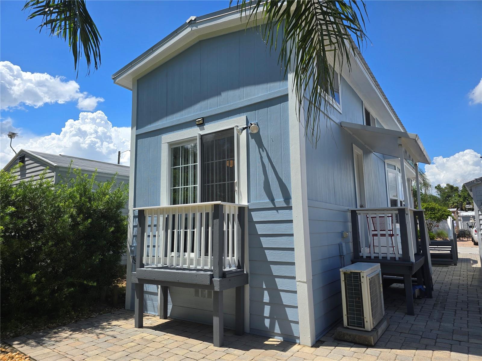 ROLLING RDG RV RESIDENCE - Residential