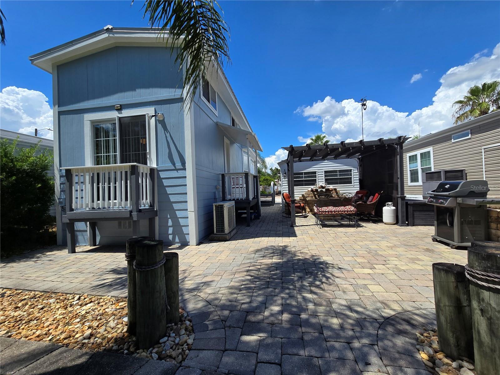 ROLLING RDG RV RESIDENCE - Residential