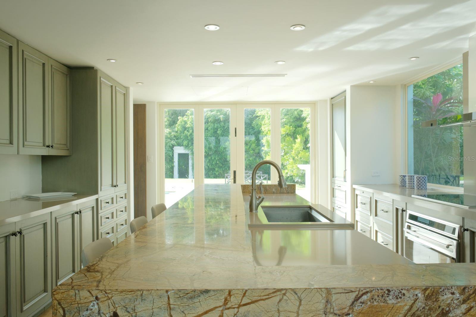 DORADO BEACH EAST - Residential