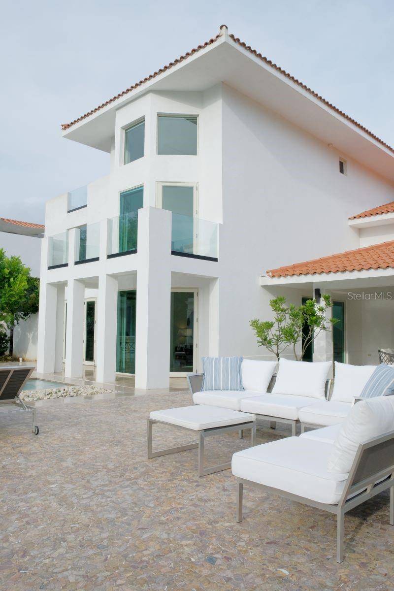 DORADO BEACH EAST - Residential