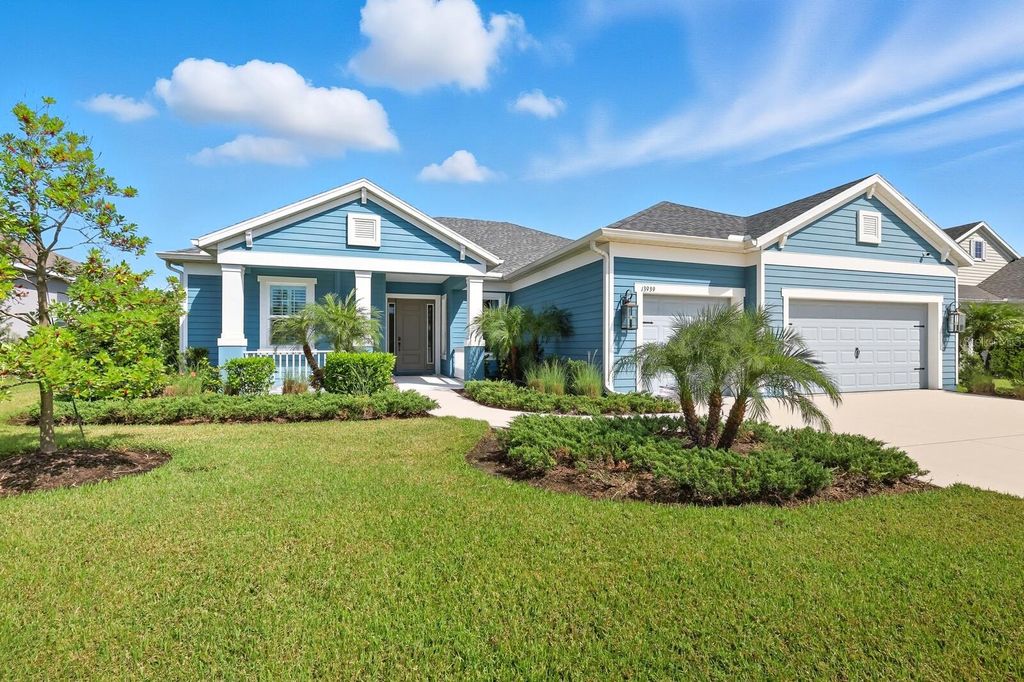 Photo of 13939 Old Creek Court, Parrish, FL 34219 (MLS # A4666744)