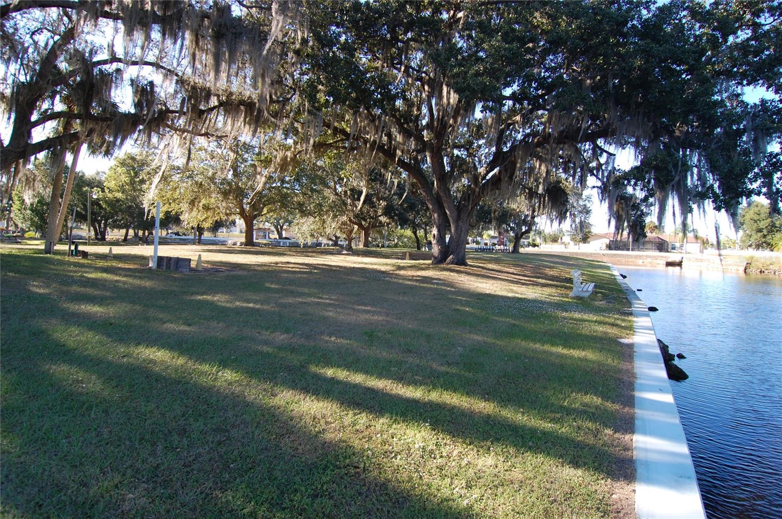 RIVER HAVEN MOB HME PARK - Residential