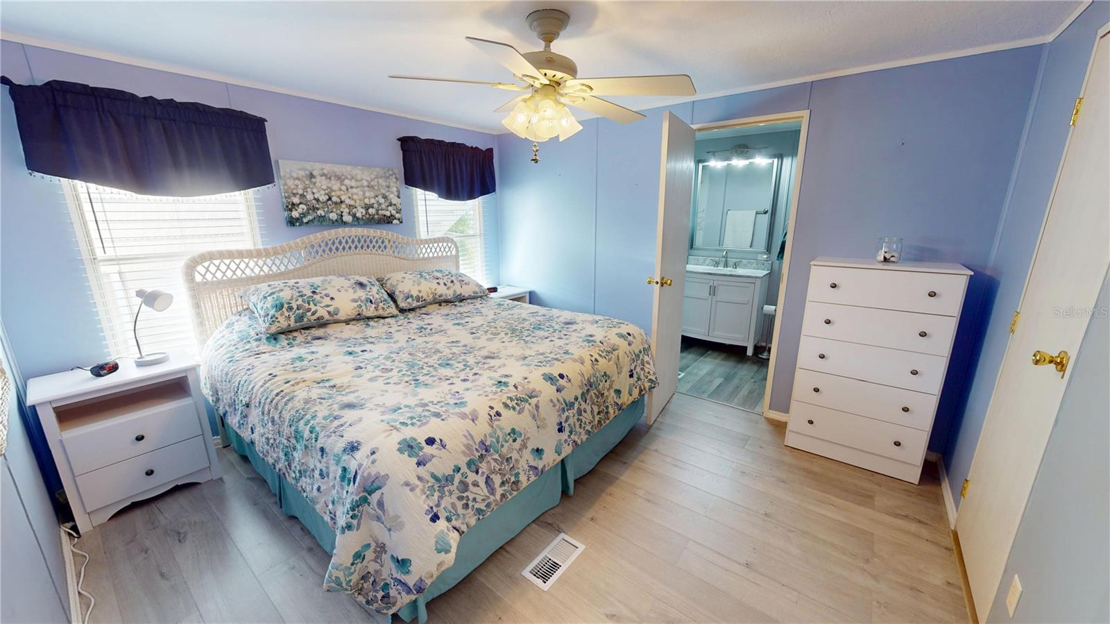 RIVER HAVEN MOB HME PARK - Residential