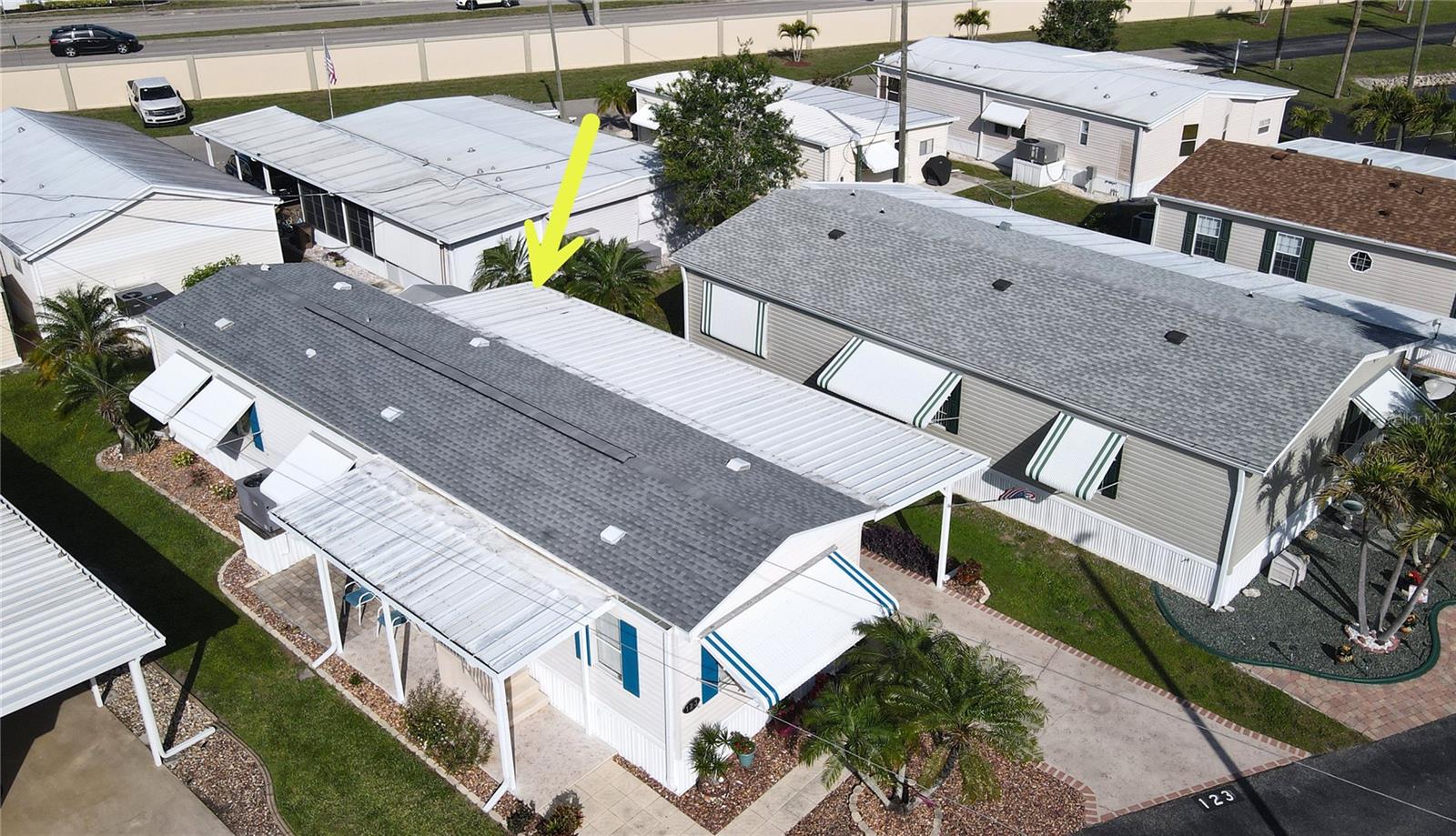 RIVER HAVEN MOB HME PARK - Residential