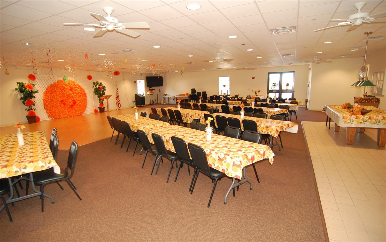 RIVER HAVEN MOB HME PARK - Residential