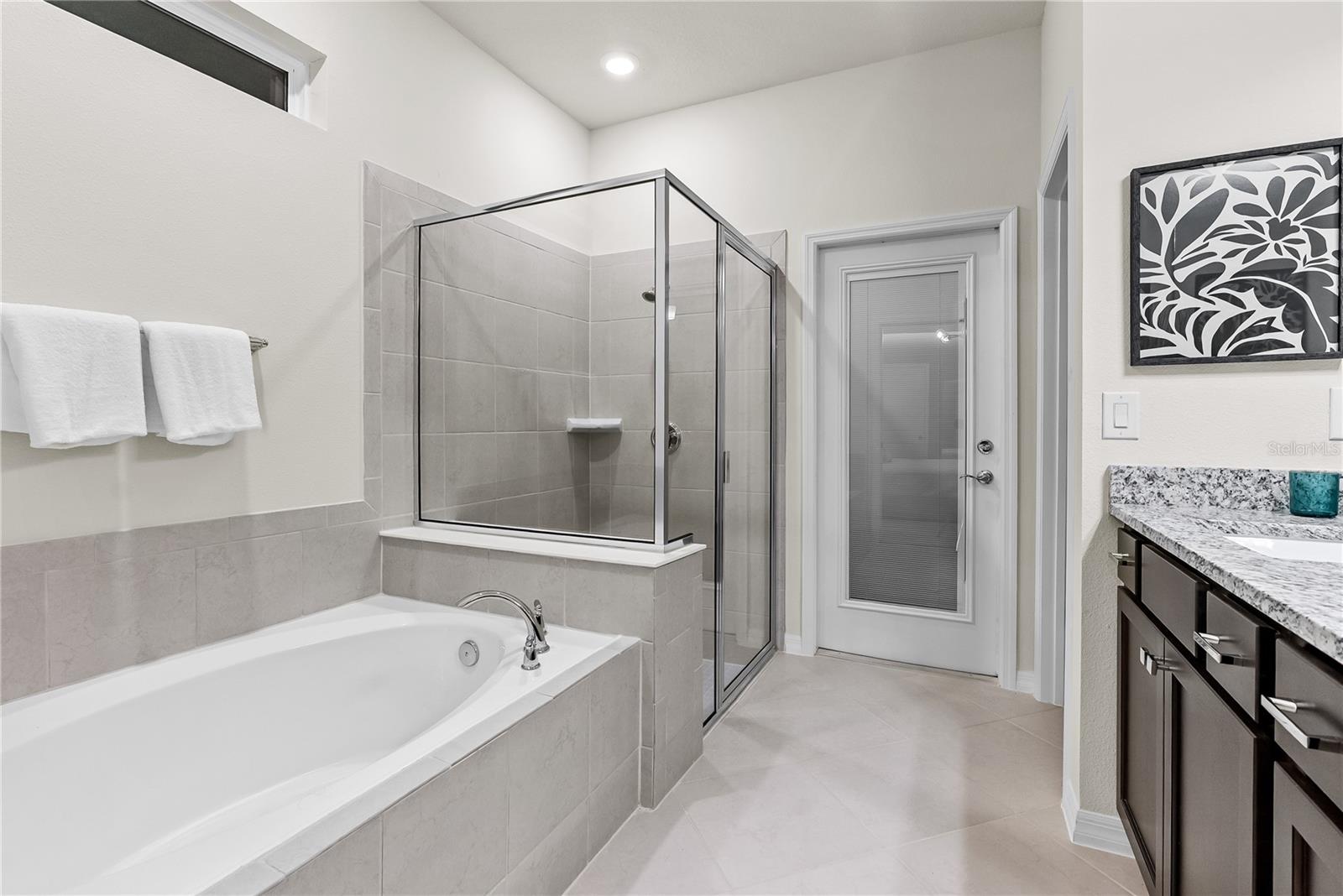 WINDSOR CAY PH 1 - Residential