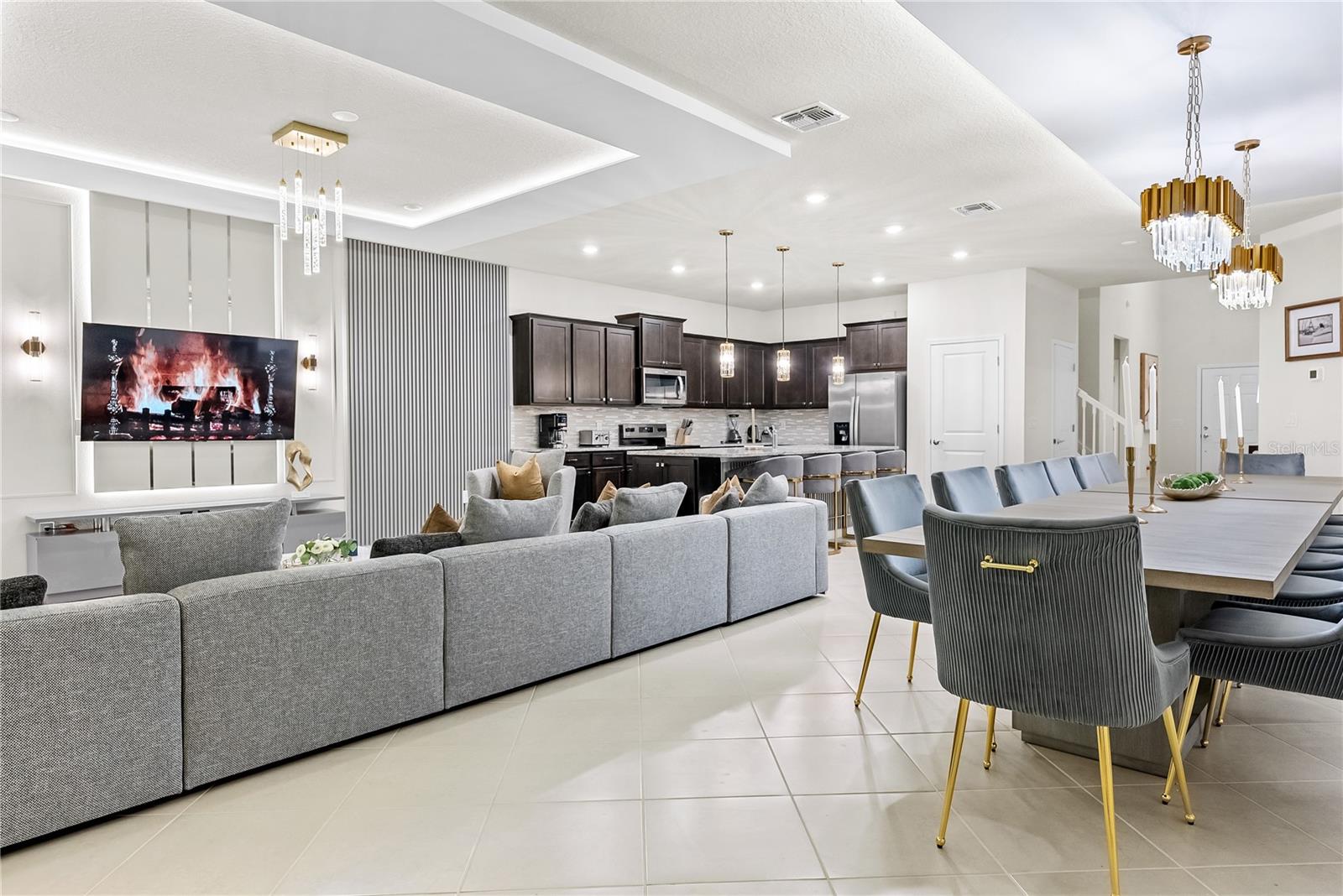 WINDSOR CAY PH 1 - Residential