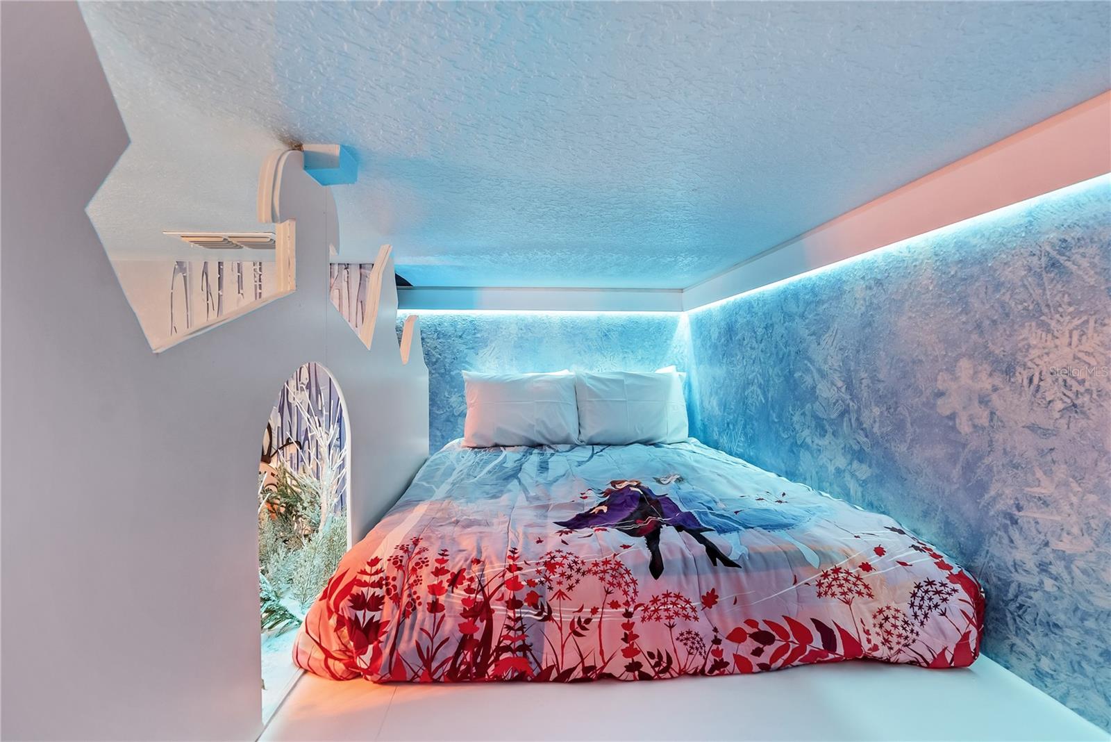 WINDSOR CAY PH 1 - Residential