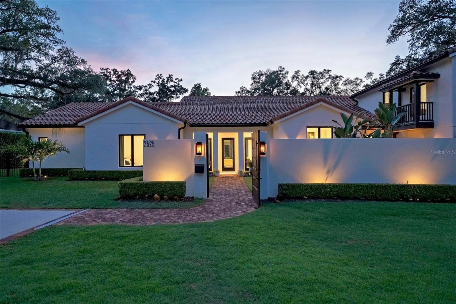 2525 TEMPLE DRIVE