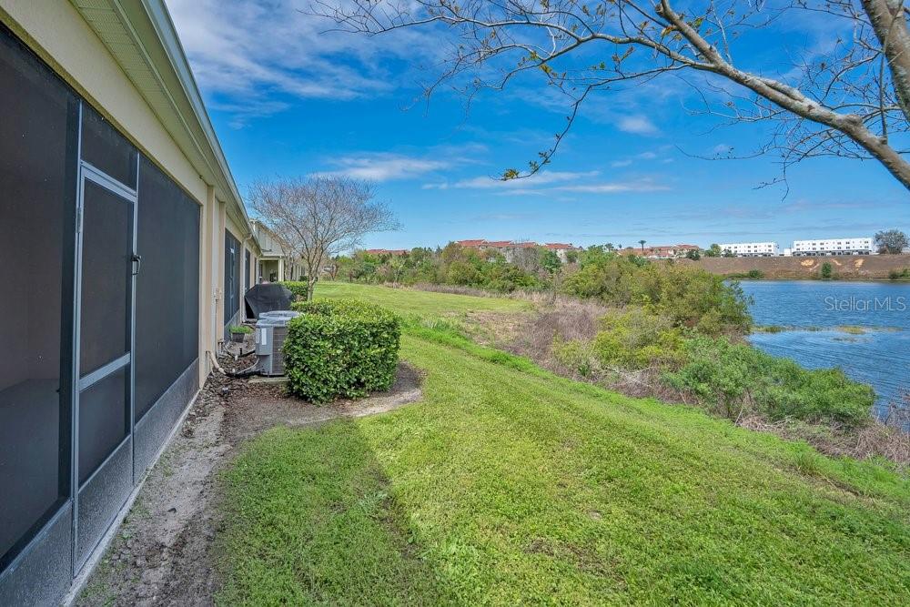 LAKE BLUFF/TOWN CENTER EAST-PH - Residential