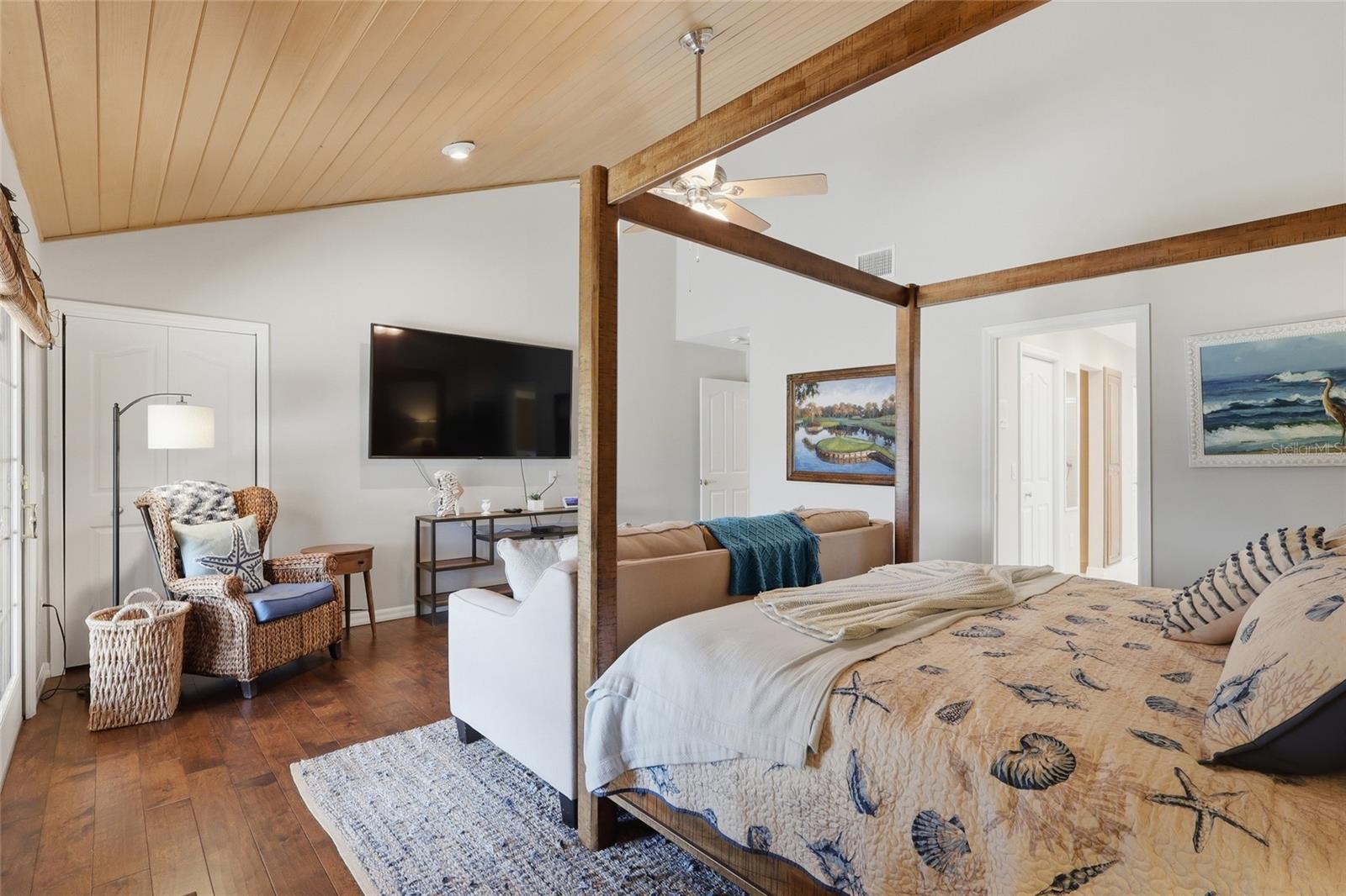 FAIRWAY VILLAGE - Residential