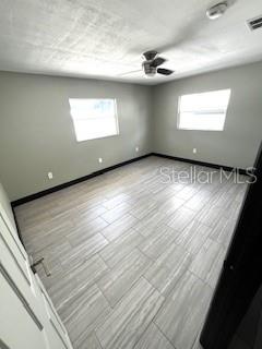 SOUTH VENICE - Residential