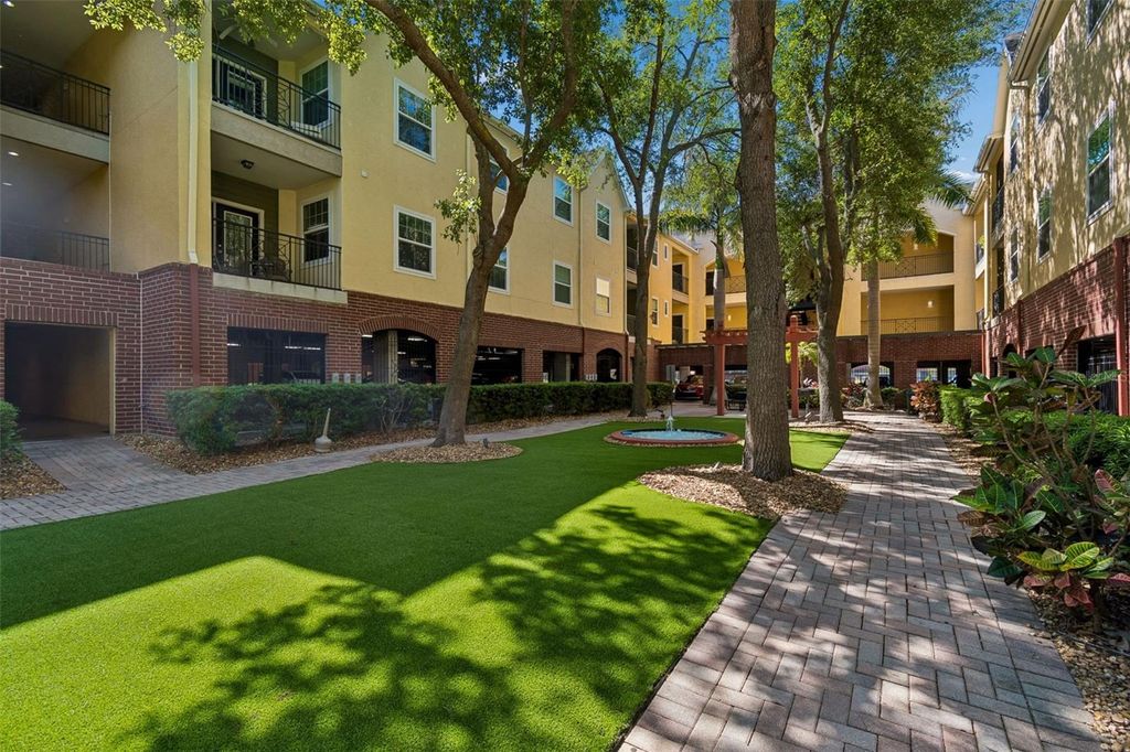 Photo of 2010 E Palm Avenue #14202, Tampa, FL 33605 (MLS # TB8504308)