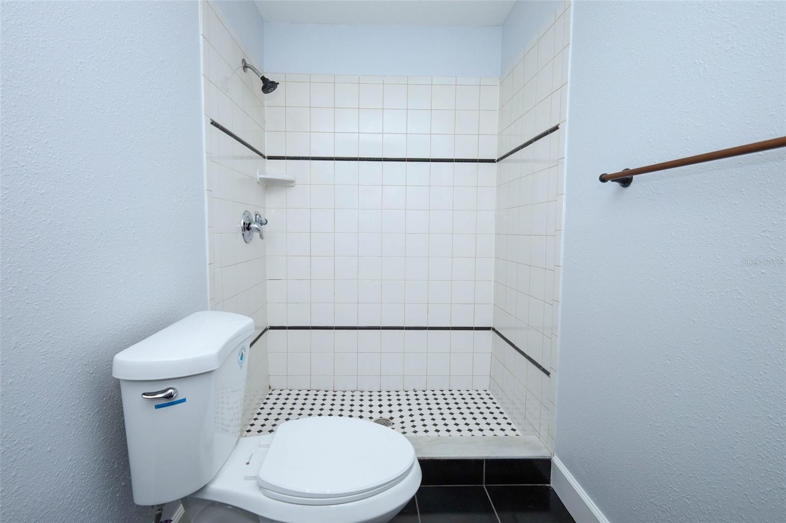 LEG UNIT 102S HIDDEN RIDGE CONDO ORB 1357 PG 625 - Residential