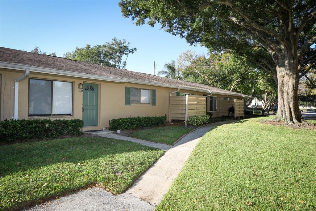 Photo of 220 Cherokee Court #102, Altamonte Springs, FL 32701 (MLS # O6358309)