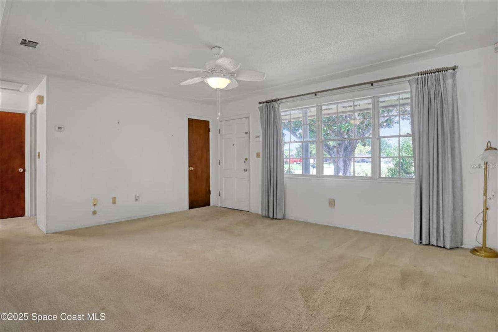 WHISPERING LAKES SEC 03 PT 01 - Residential