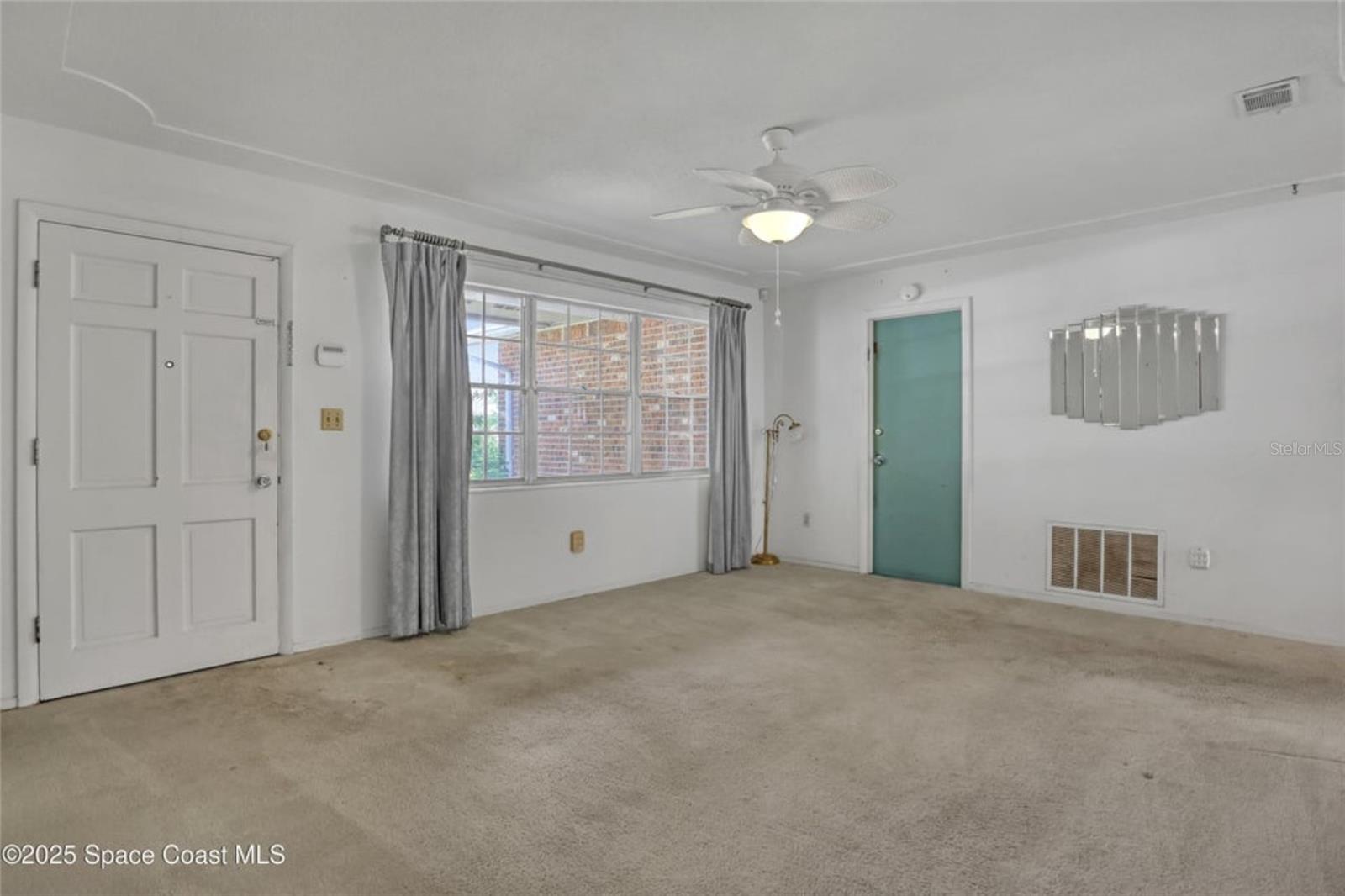 WHISPERING LAKES SEC 03 PT 01 - Residential