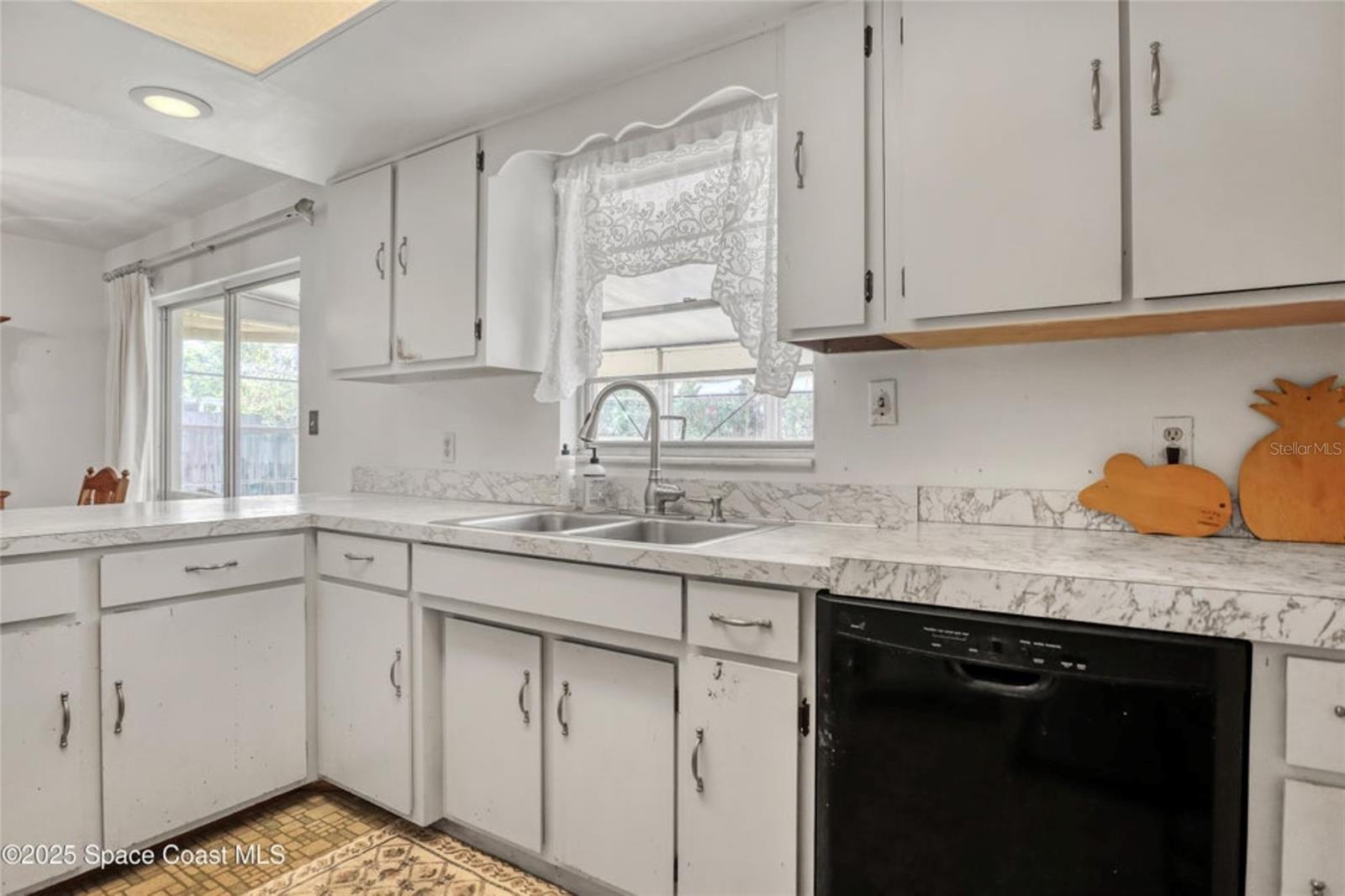 WHISPERING LAKES SEC 03 PT 01 - Residential