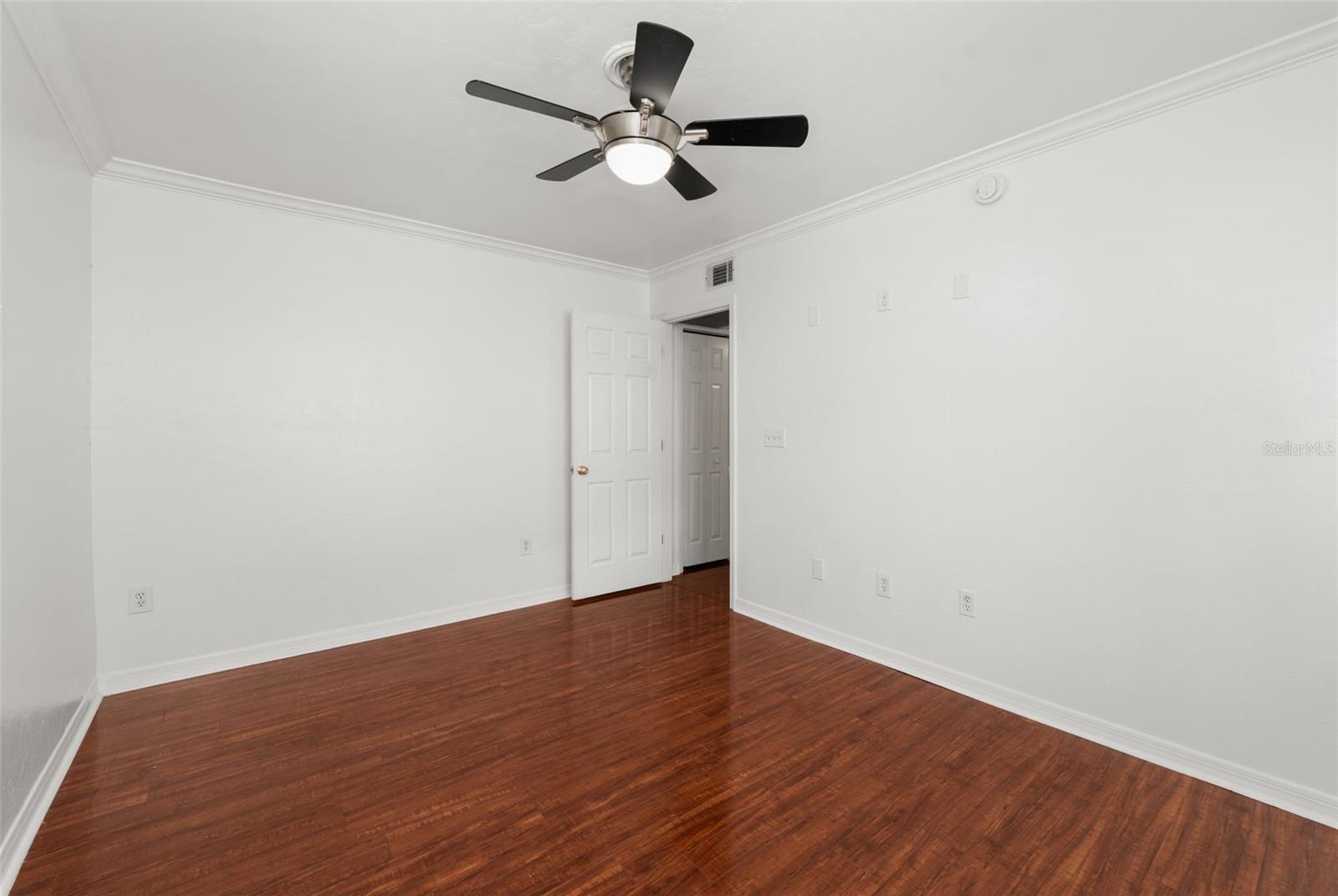 THE RETREAT FLETCHERS MILL - Residential