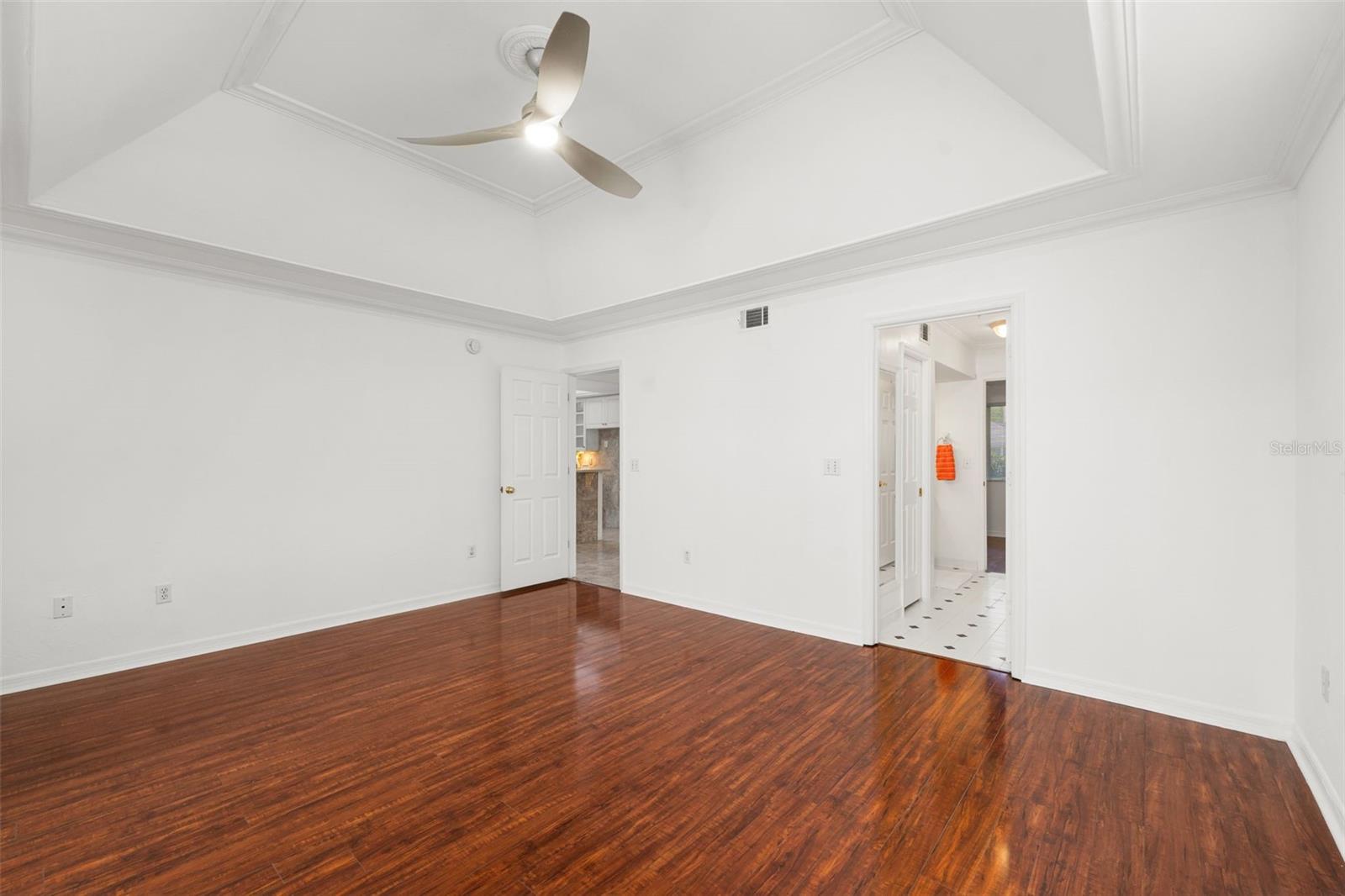 THE RETREAT FLETCHERS MILL - Residential