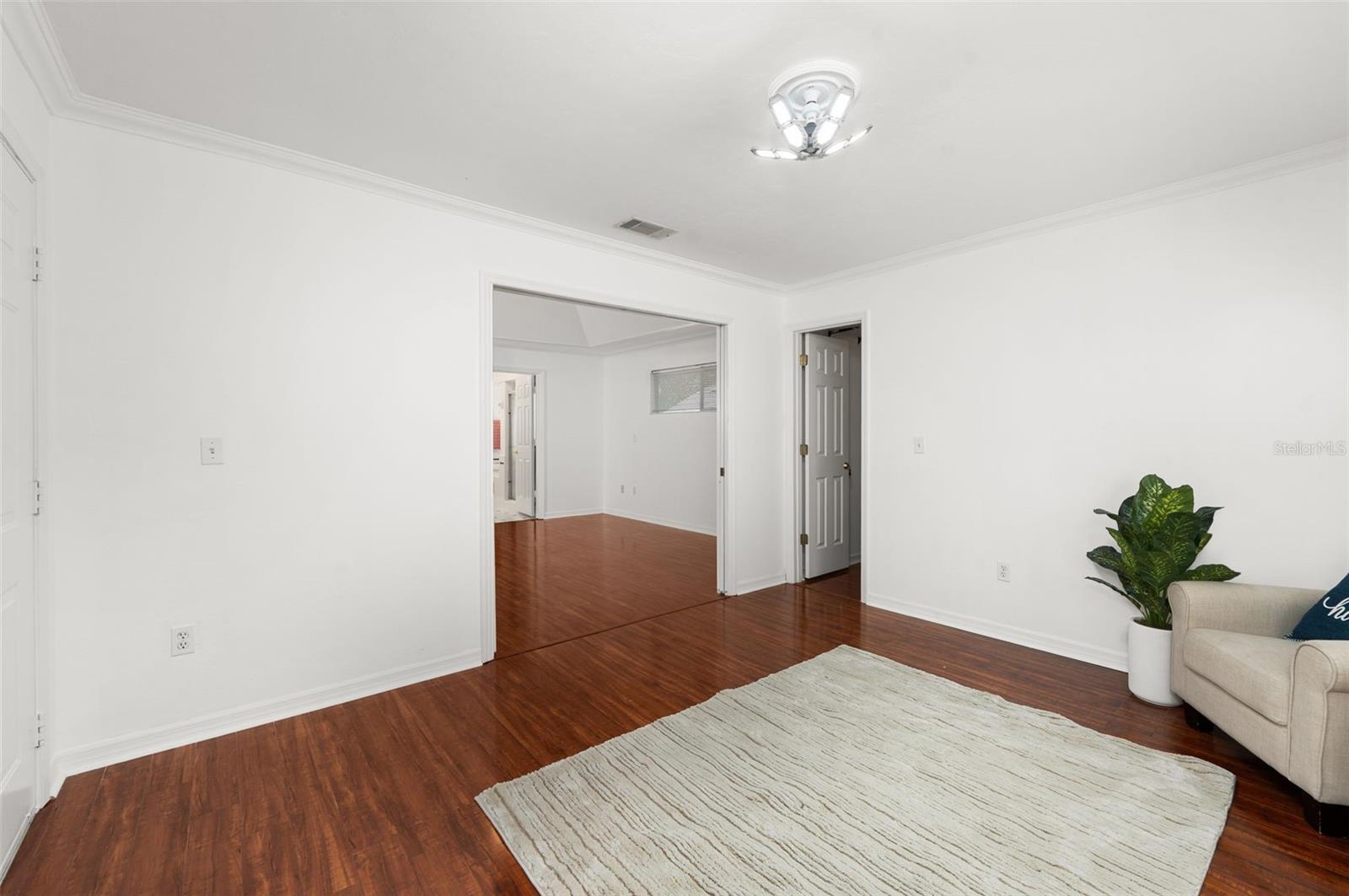 THE RETREAT FLETCHERS MILL - Residential