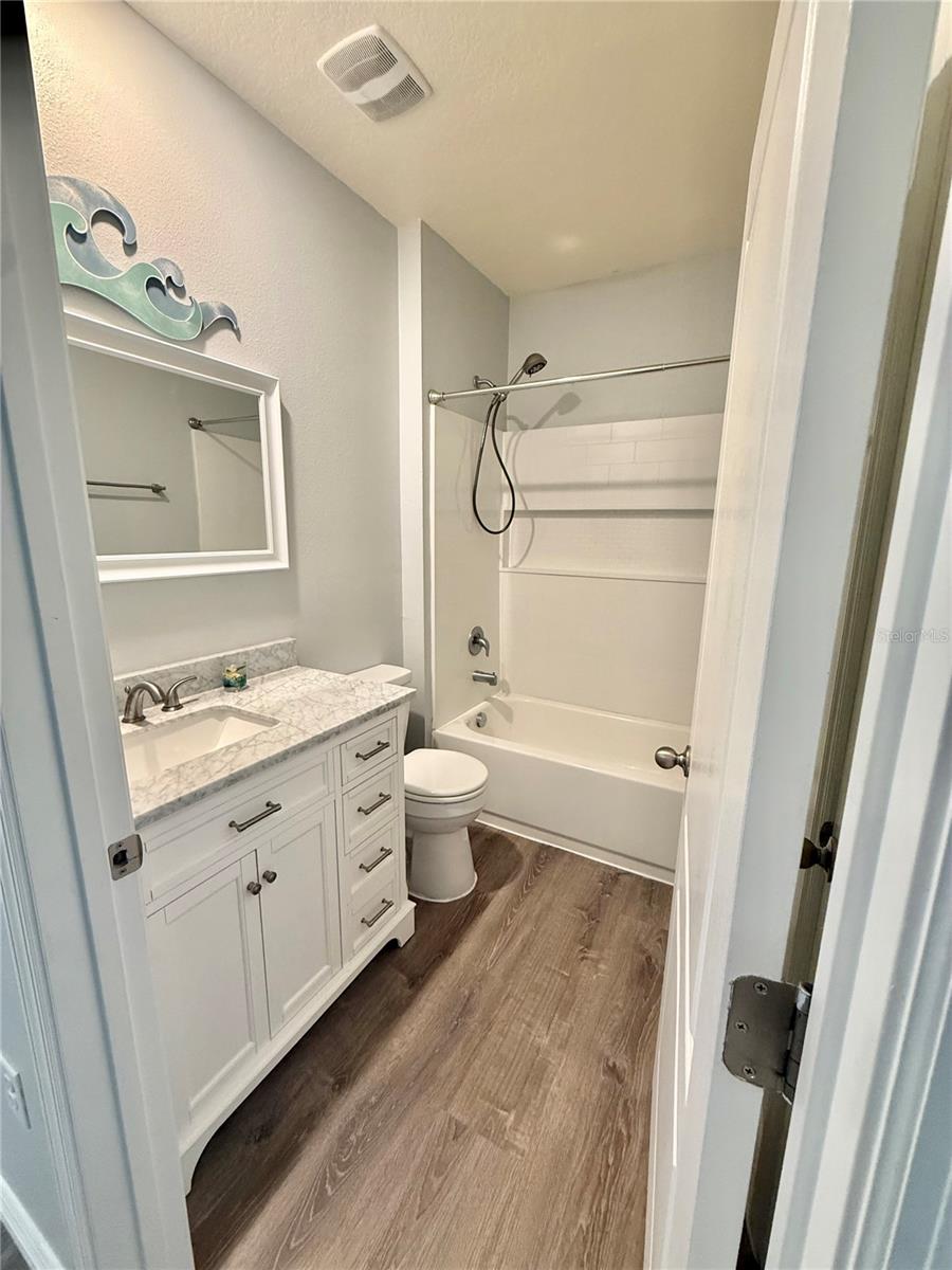 LAKESIDE LNDGS PH 3 - Residential