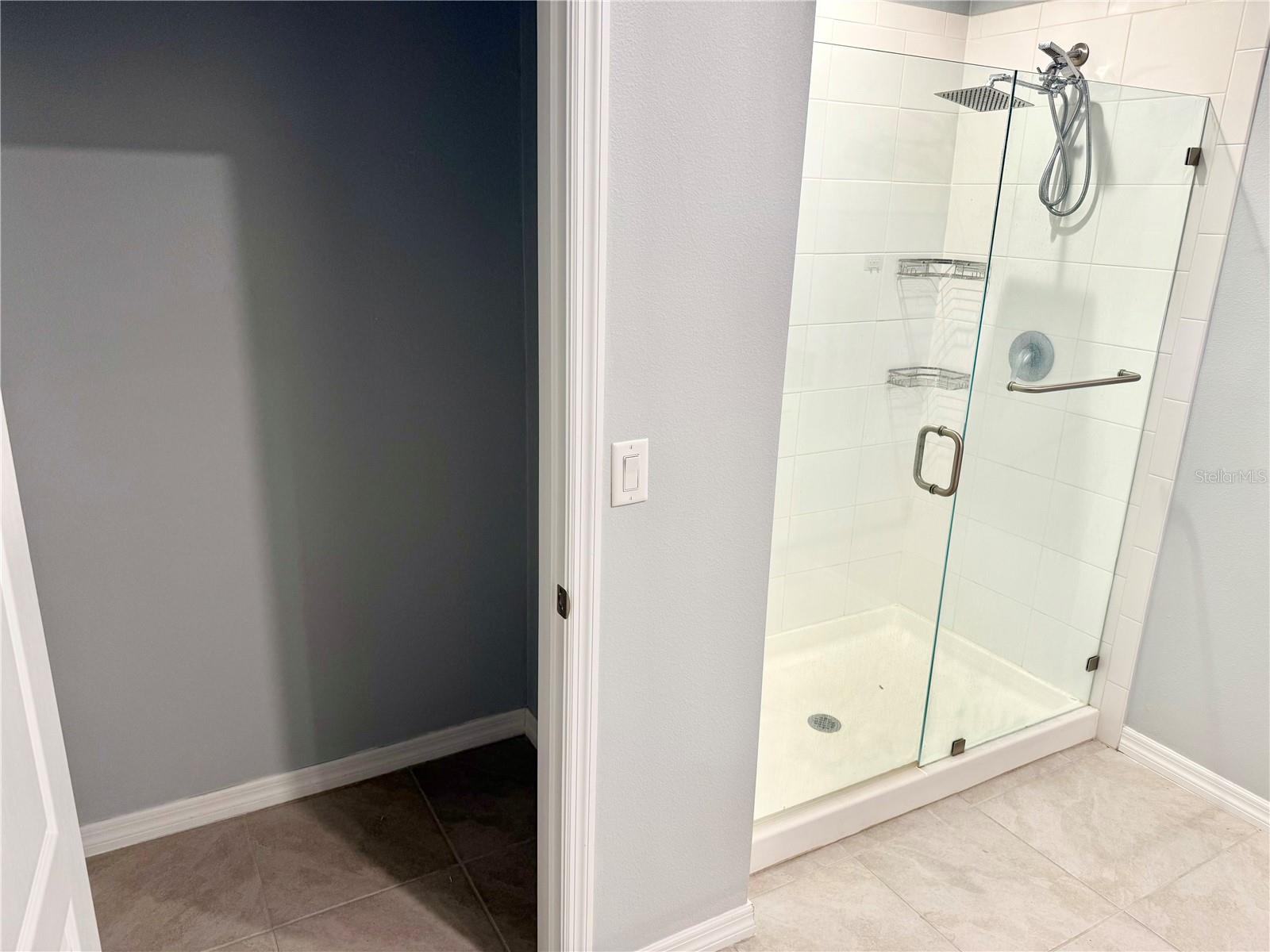 LAKESIDE LNDGS PH 3 - Residential