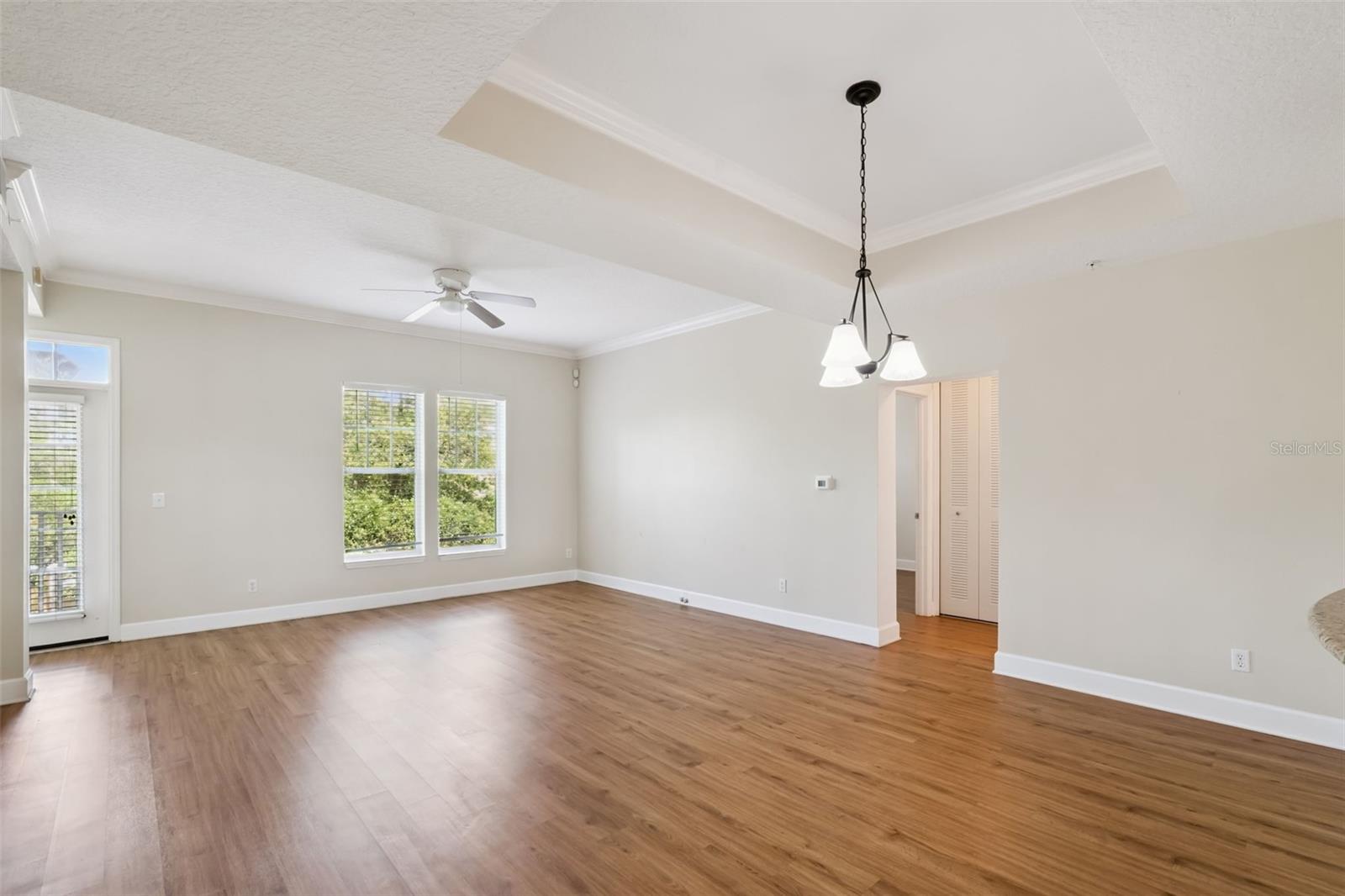 ARTISAN CLUB CONDO P2 - Residential