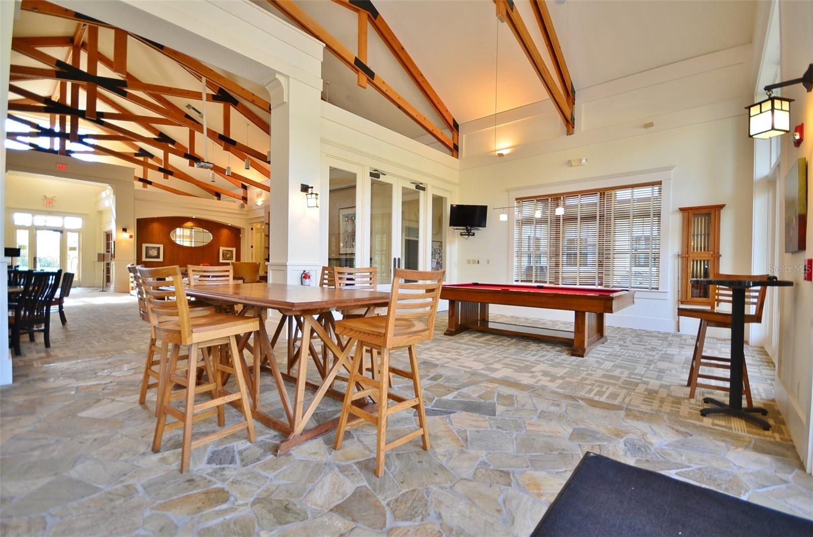 ARTISAN CLUB CONDO P2 - Residential