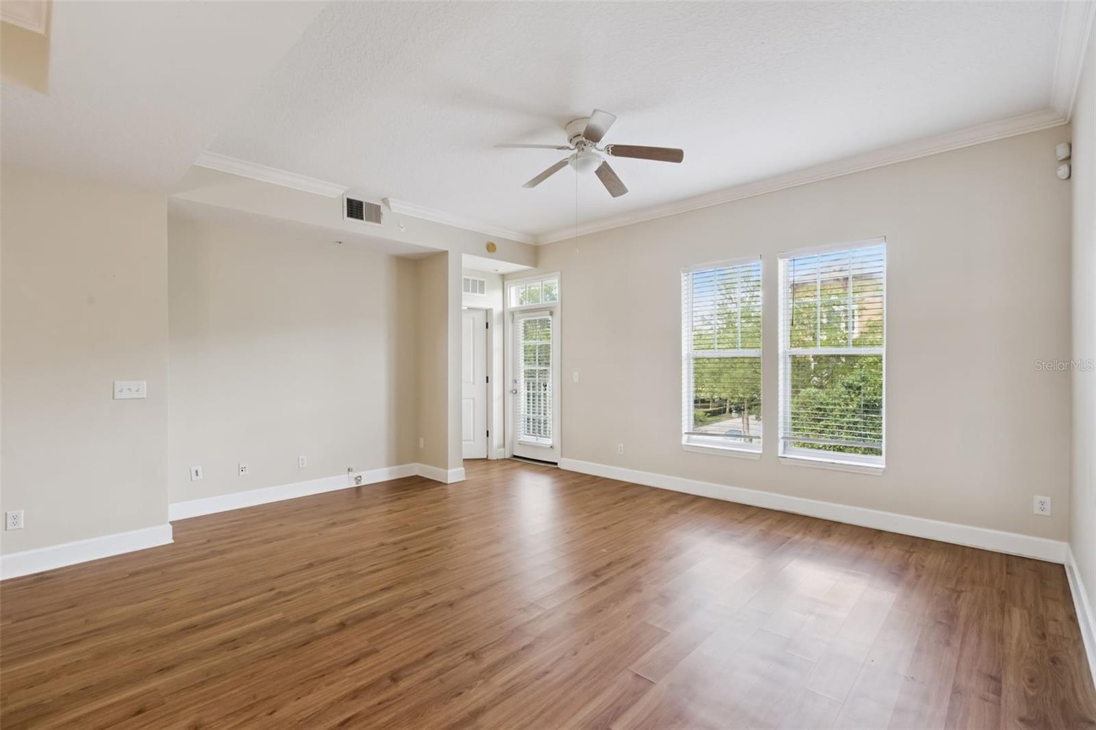 ARTISAN CLUB CONDO P2 - Residential