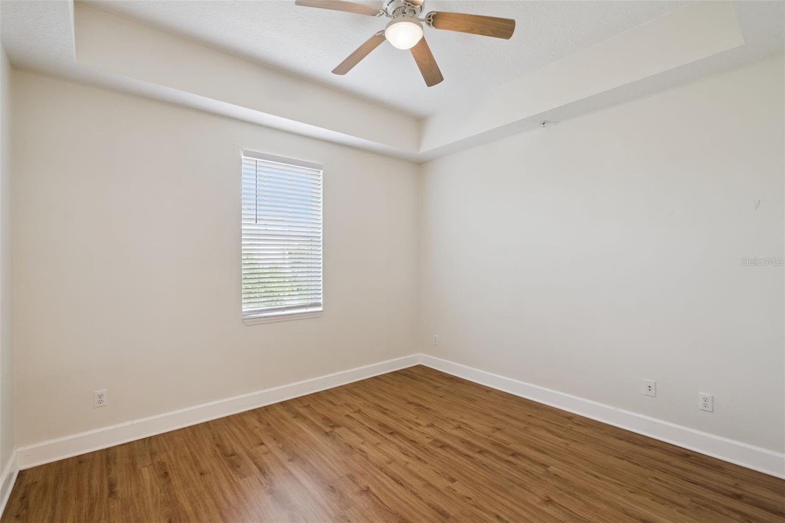 ARTISAN CLUB CONDO P2 - Residential