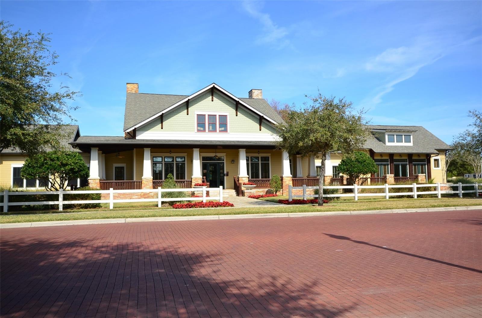 ARTISAN CLUB CONDO P2 - Residential