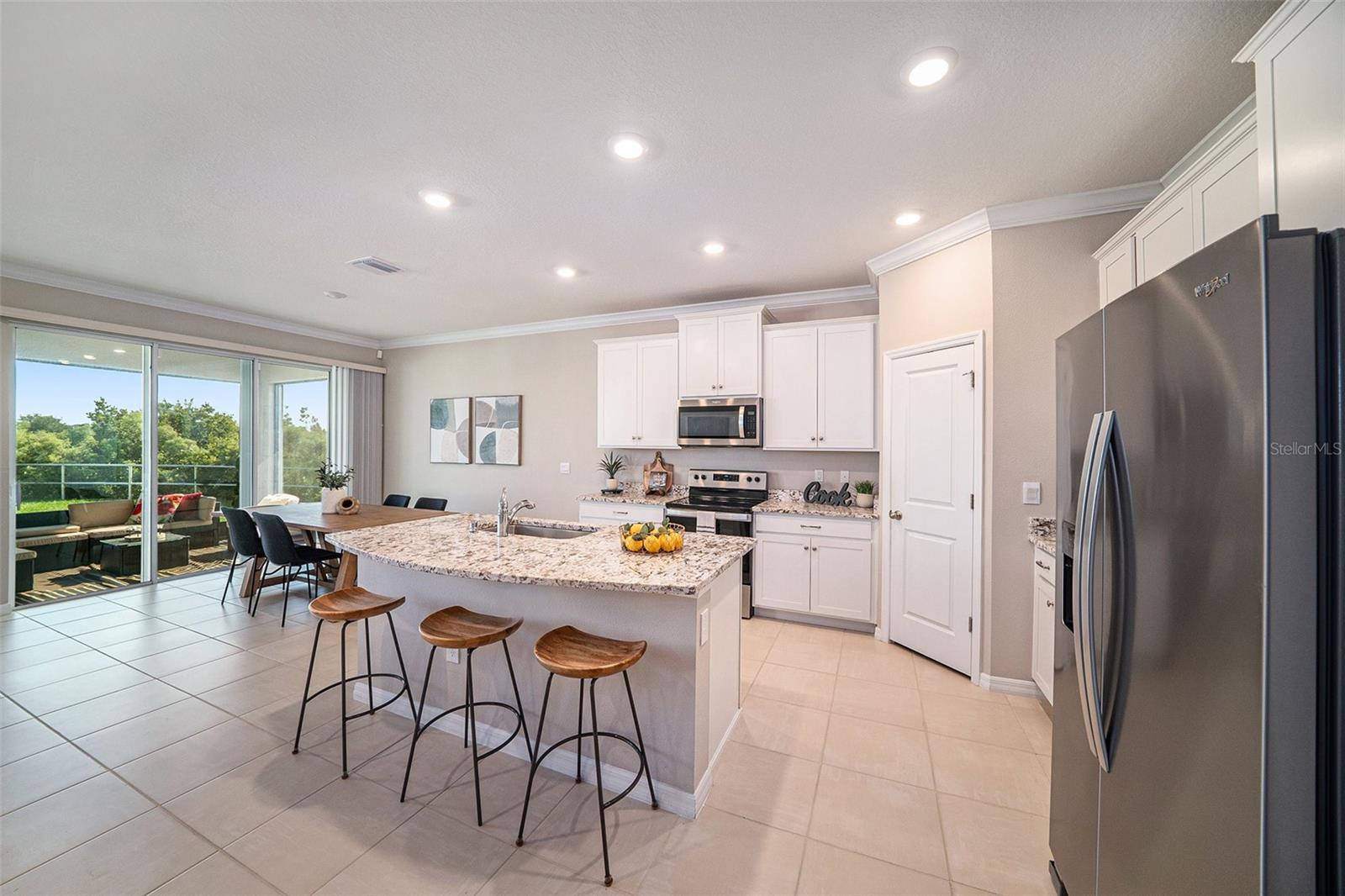 AVALON PARK - Residential