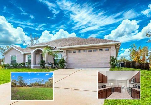 Photo of 11428 Pelican Avenue, Weeki Wachee, FL 34614 (MLS # TB8455164)