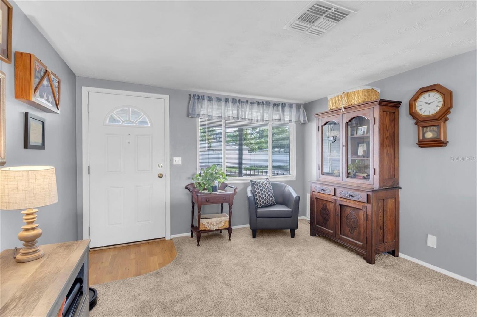 4230 SUNRAY DRIVE
