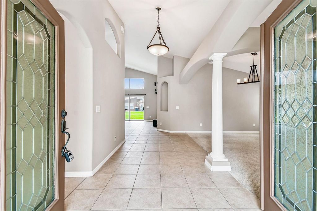 Photo of 19207 Robin Perch Lane, Tampa, FL 33647 (MLS # TB8425791)