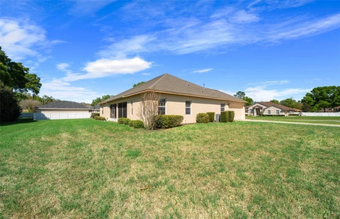 Tiny photo for 5073 SE 39th Loop, Ocala, FL 34480 (MLS # OM720821)