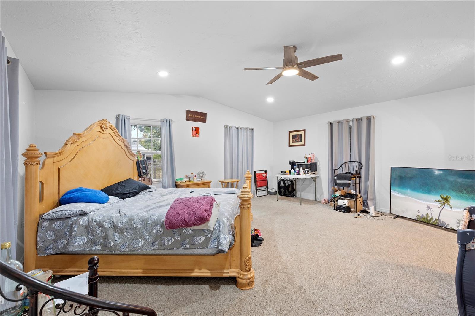 HIGHLAND PARK MANOR 02 - Residential