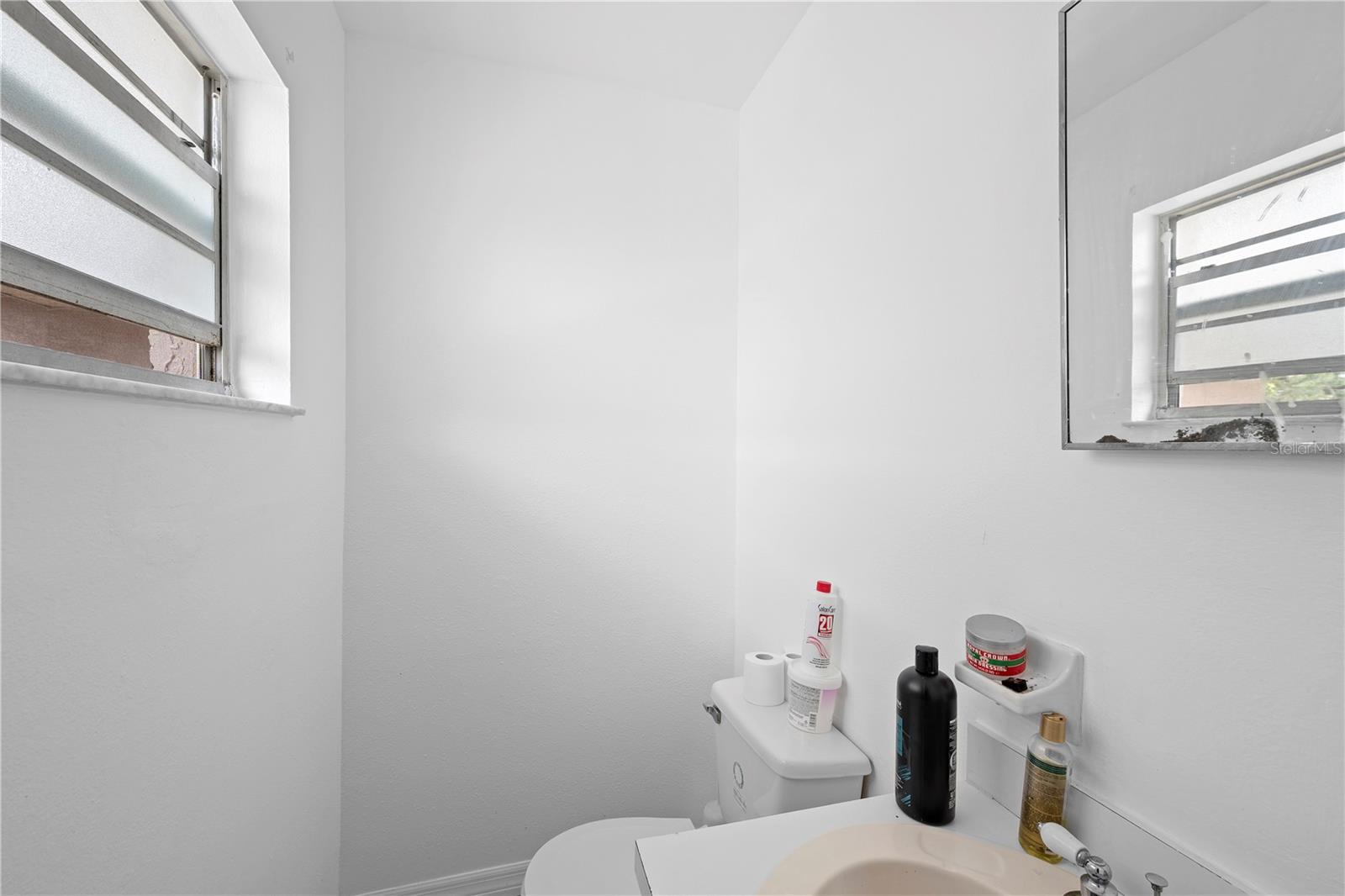 HIGHLAND PARK MANOR 02 - Residential