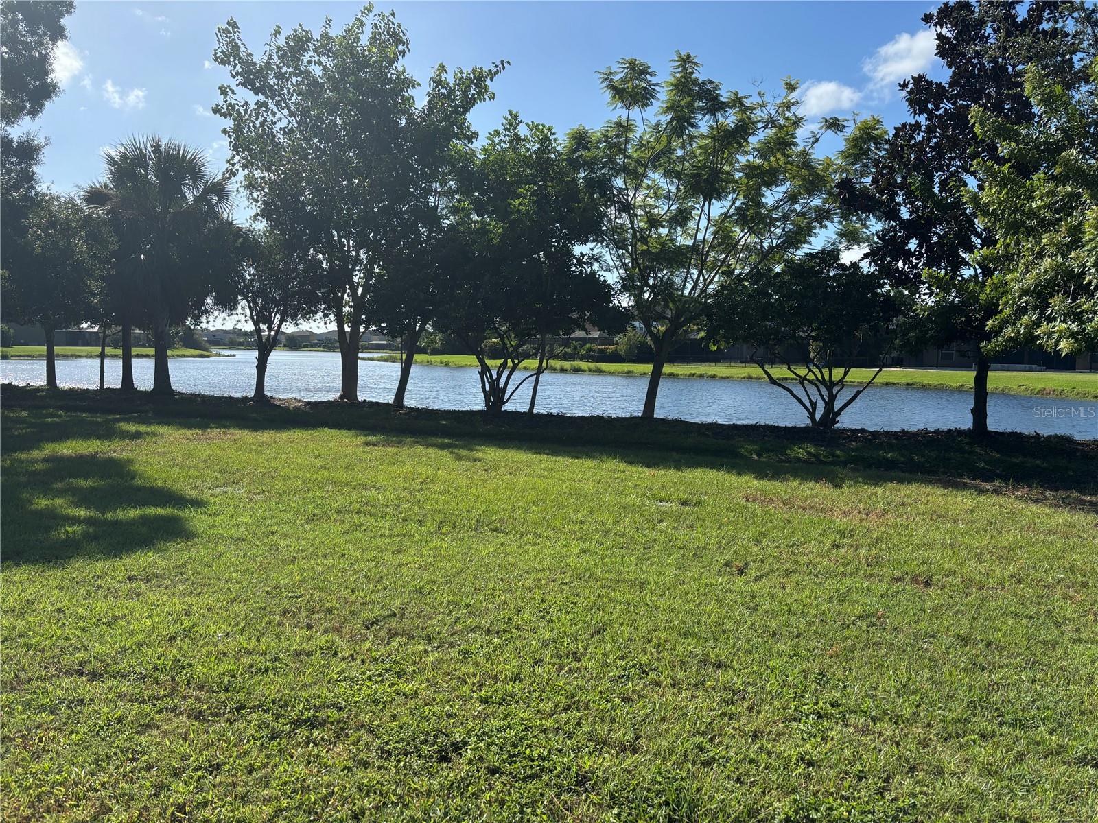 SUNRISE GOLF CLUB PH III - Residential Lease