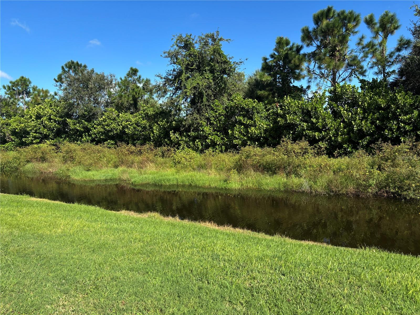 SUNRISE GOLF CLUB PH III - Residential Lease