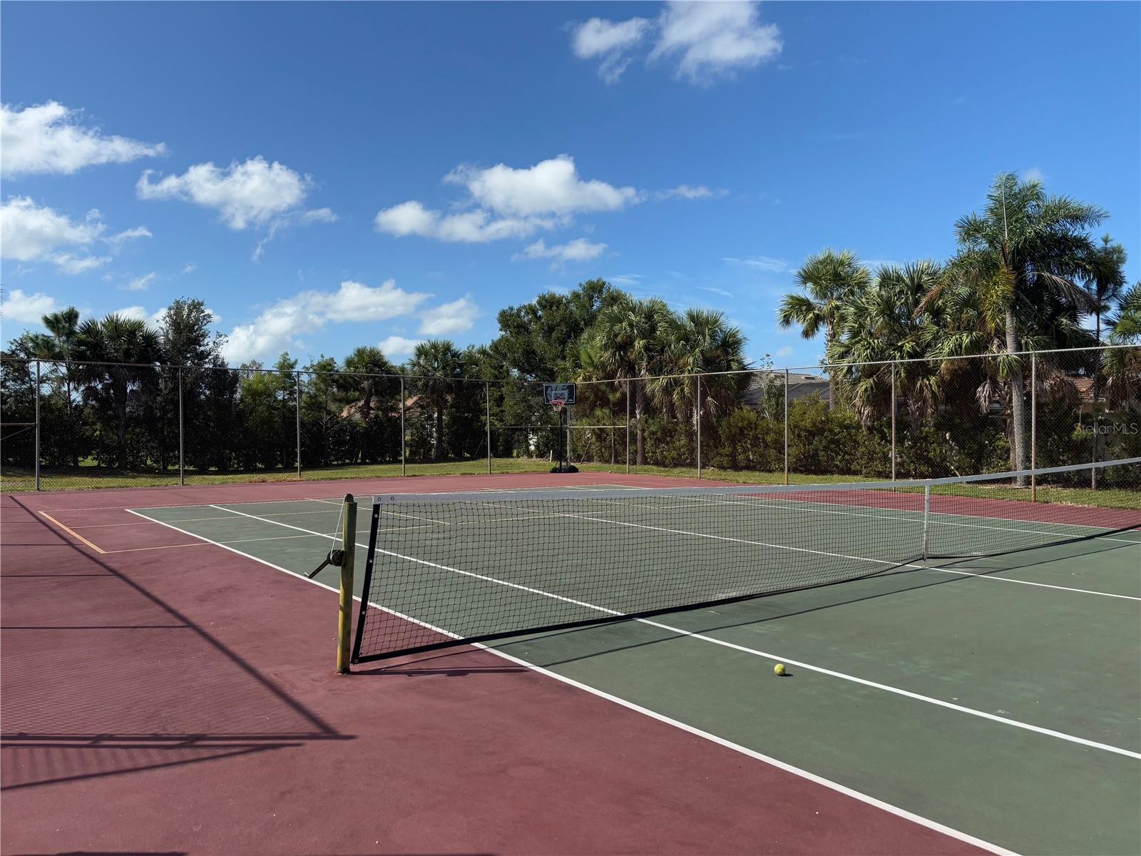 SUNRISE GOLF CLUB PH III - Residential Lease