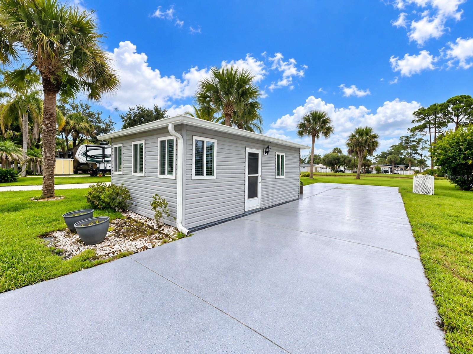 411 OAK COVE ROAD
