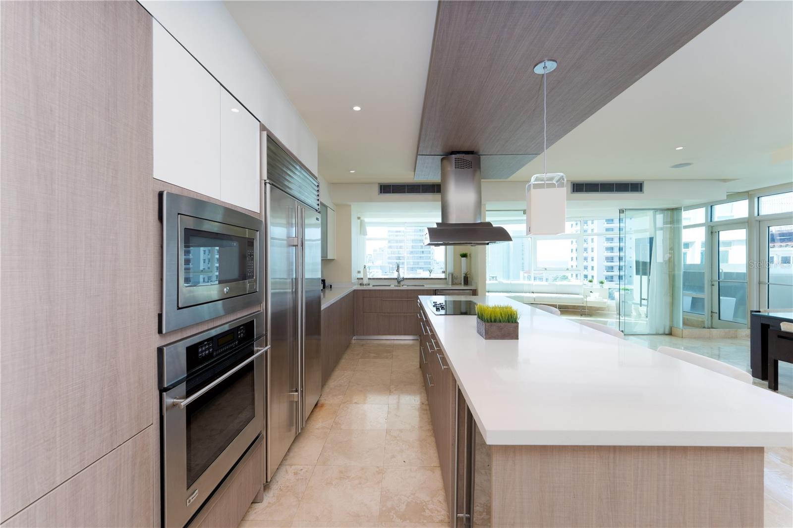 BRISTOL CONDOMINIUM - Residential