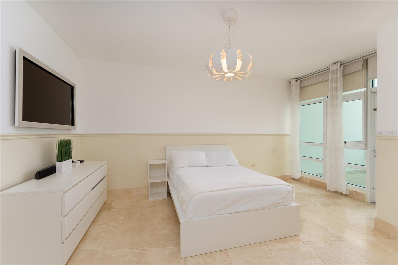 BRISTOL CONDOMINIUM - Residential