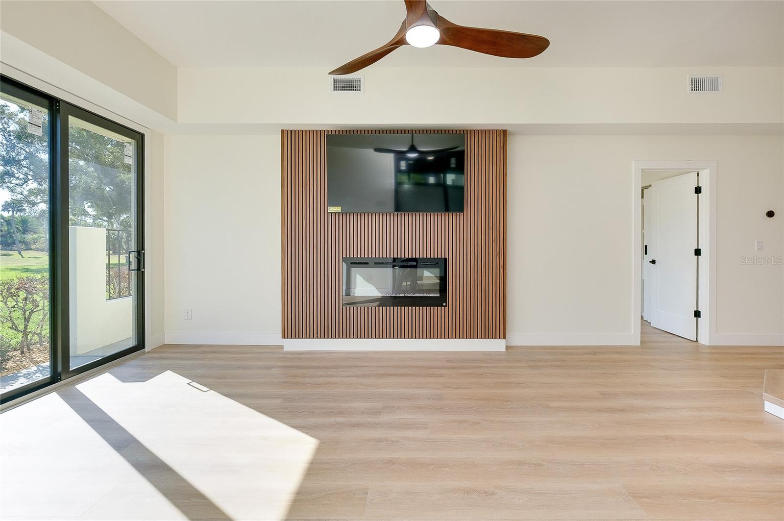 MEADOWLAKE 1 - Residential