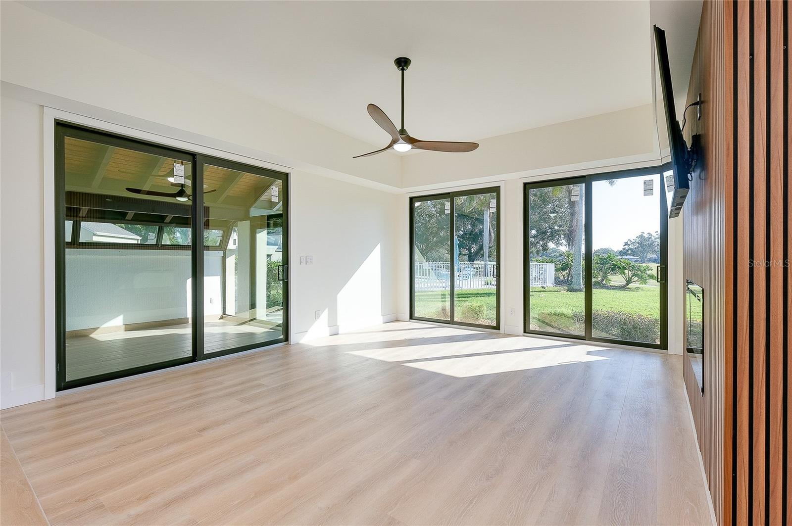 MEADOWLAKE 1 - Residential